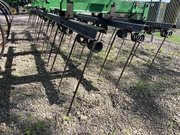 2000 John Deere 980 Field Cultivator