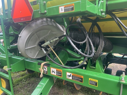 2013 John Deere 1990 Air Seeder