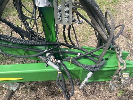 2013 John Deere 1990 Air Seeder
