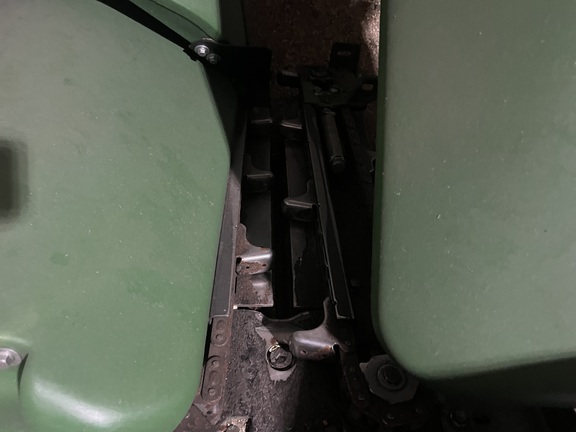 2023 John Deere C8R STALKMASTER Header Corn Head