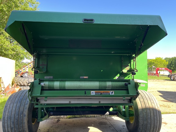 2007 John Deere 568 Baler/Round
