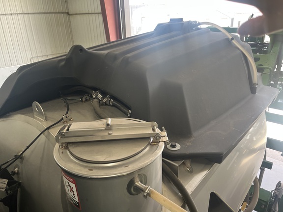 2023 John Deere 412R Sprayer/High Clearance