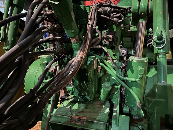 2016 John Deere 8370RT Tractor Rubber Track