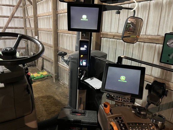 2016 John Deere 8370RT Tractor Rubber Track
