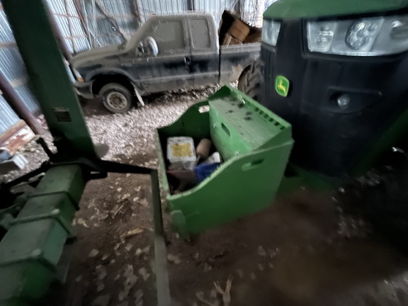2016 John Deere 8370R Tractor