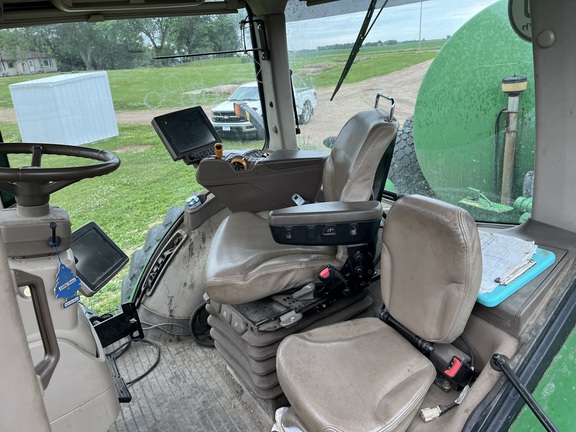 2016 John Deere 8370R Tractor