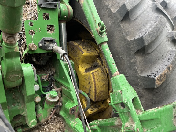 2016 John Deere 8370R Tractor