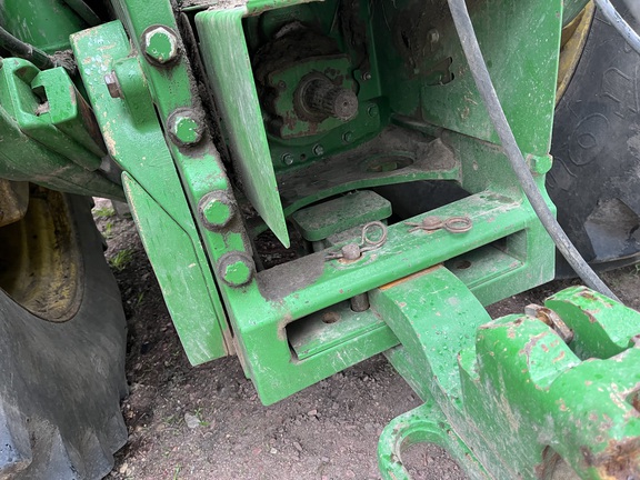 2016 John Deere 8370R Tractor