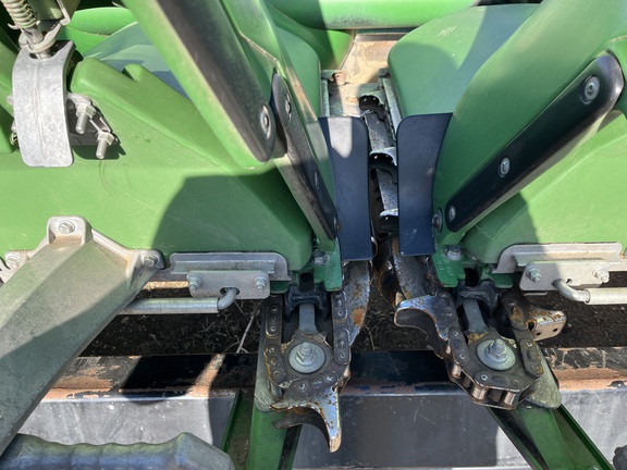 2021 John Deere C12R Header Corn Head