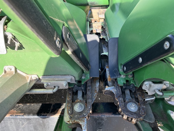 2021 John Deere C12R Header Corn Head