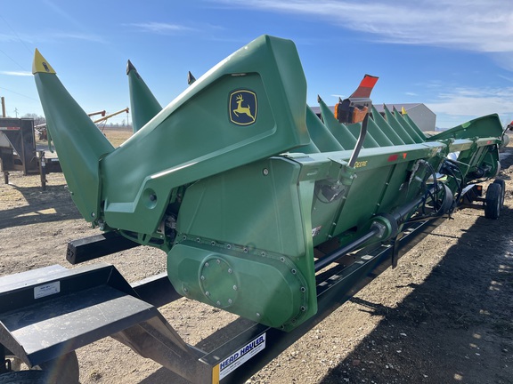 2021 John Deere C12R Header Corn Head
