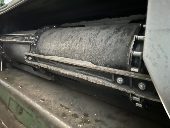 2013 John Deere S670 Combine