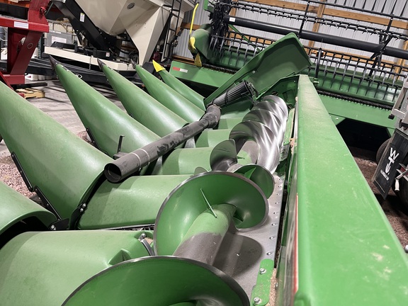 2022 John Deere C8R Header Corn Head