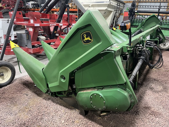 2022 John Deere C8R Header Corn Head