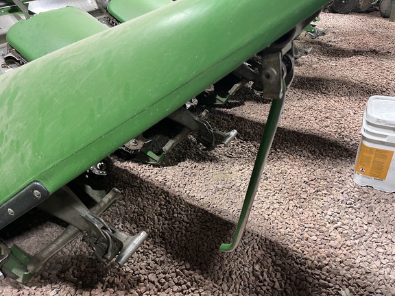 2022 John Deere C8R Header Corn Head