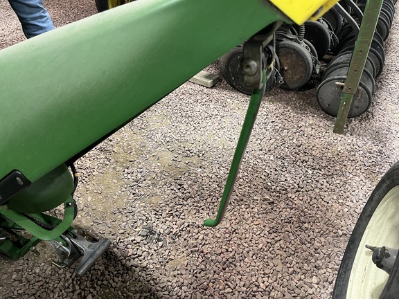 2022 John Deere C8R Header Corn Head