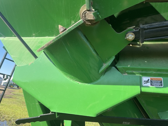 2013 Parker 839 Grain Cart
