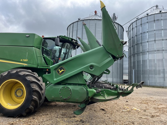 2023 John Deere C12F Header Corn Head