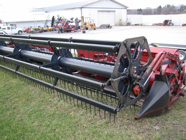 1988 Case IH 1020 25' Header Grain