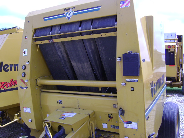 1998 Vermeer 605L Baler/Round