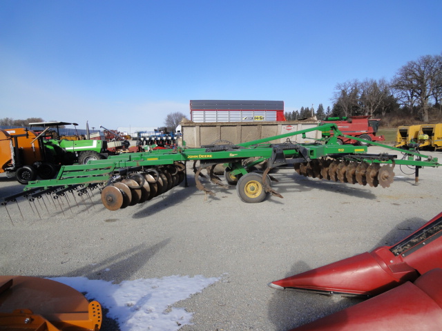 John Deere 512 Disk Ripper