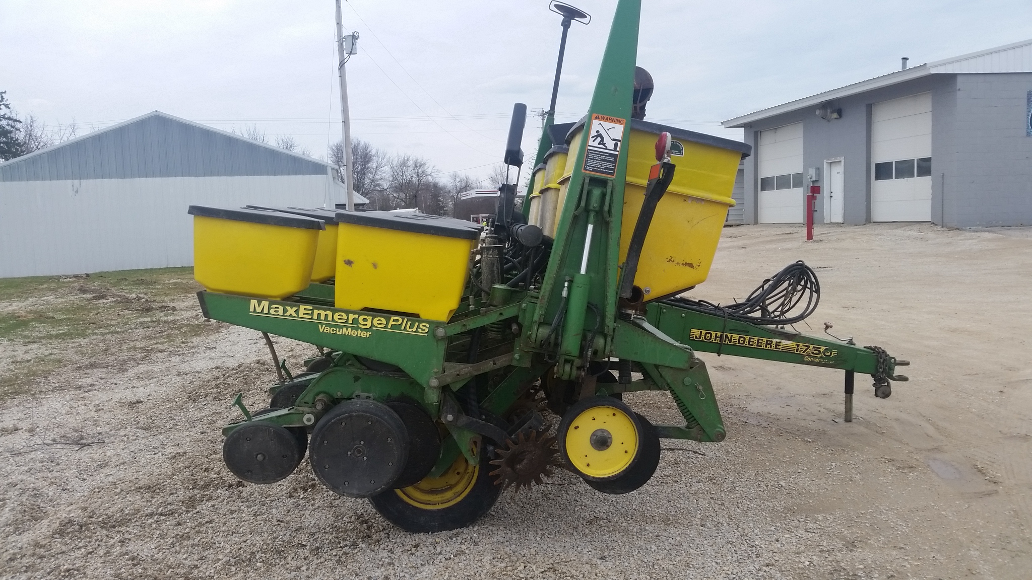 John Deere 1750 Planter