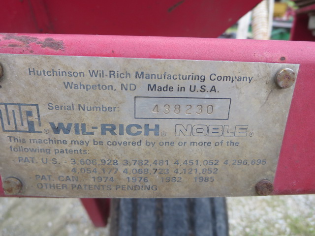 Wil-Rich 2500 Field Cultivator