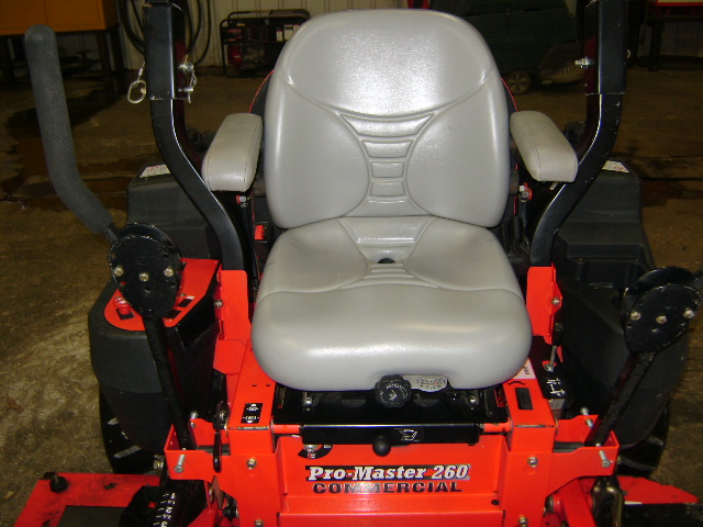 2012 Gravely PM 260H Dsl Mower/Zero Turn