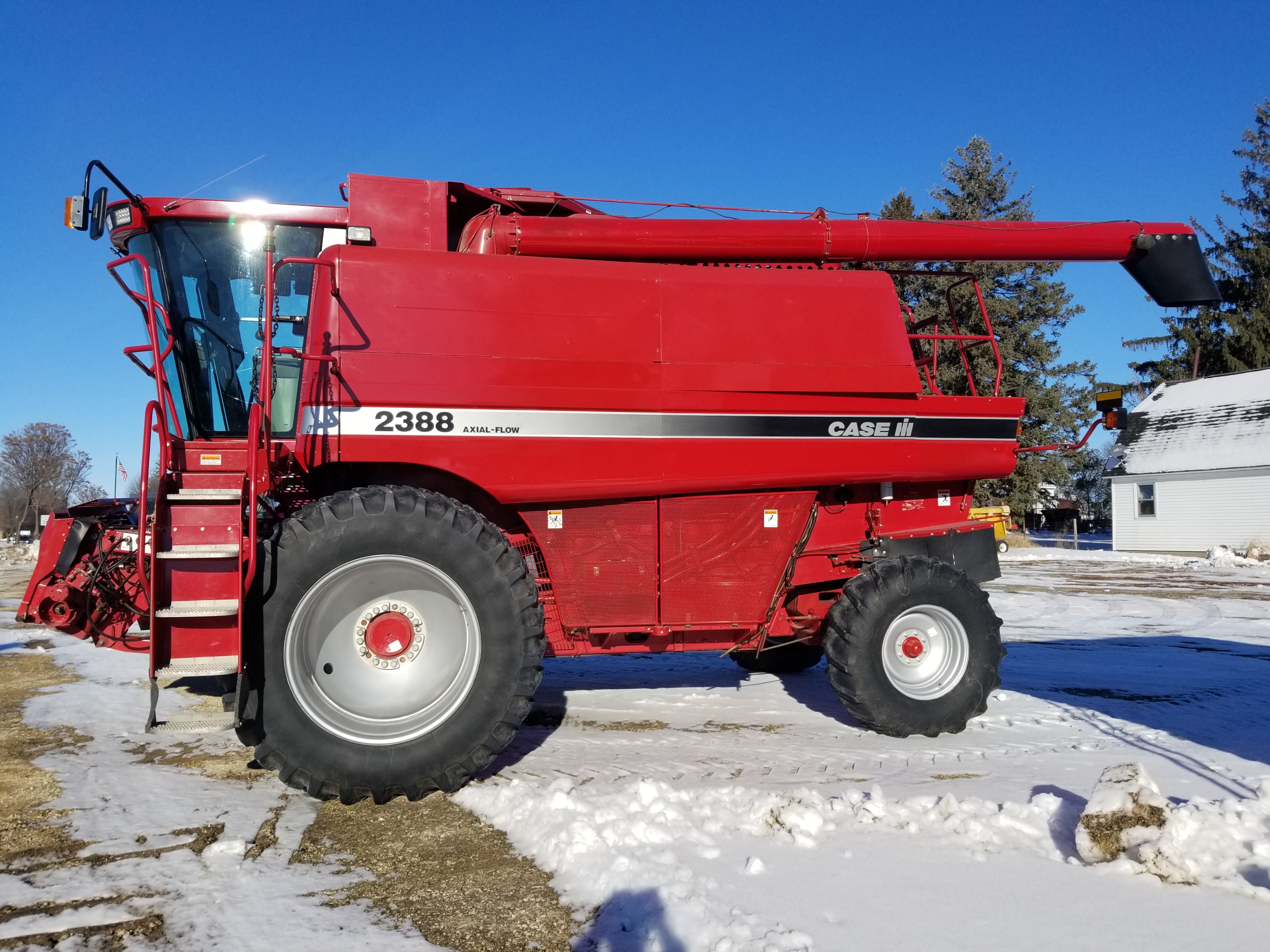 2004 Case IH 2388 Combine