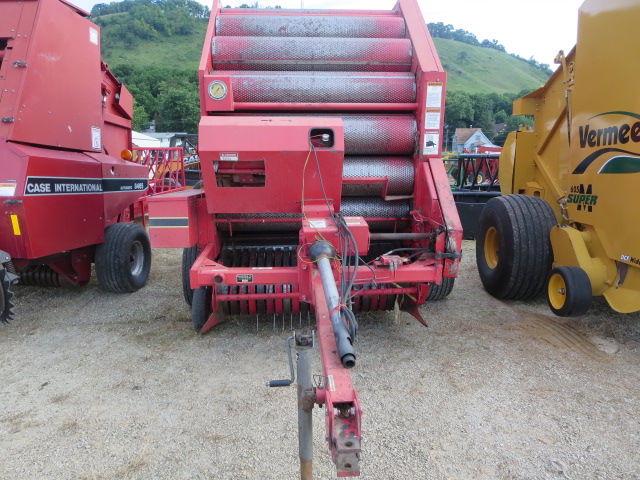 Gehl 1710 Baler/Round