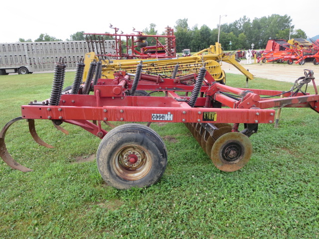 Case IH 6500 Chisel Plow