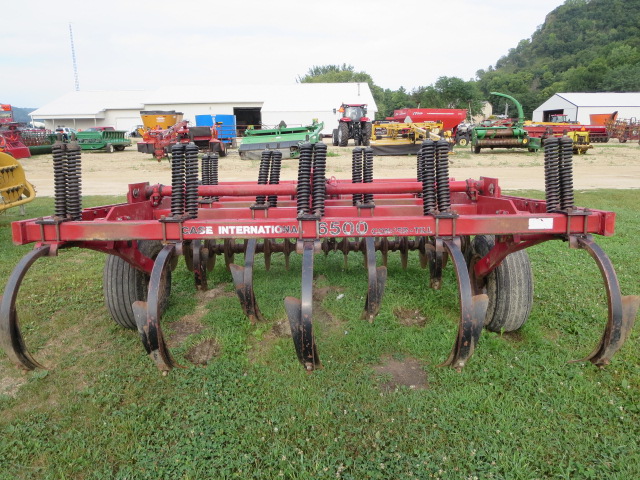 Case IH 6500 Chisel Plow