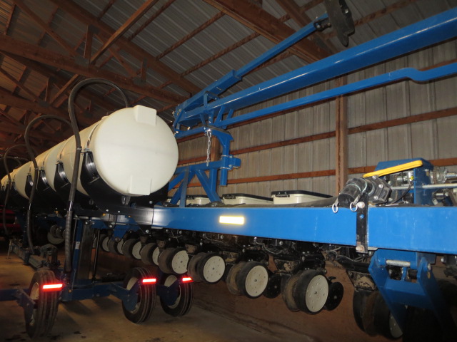 2015 Kinze 3600 Planter