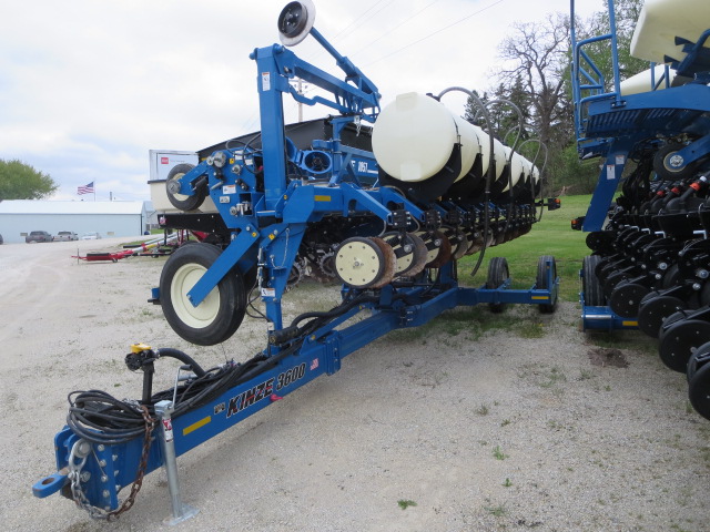 Kinze 3600 Planter