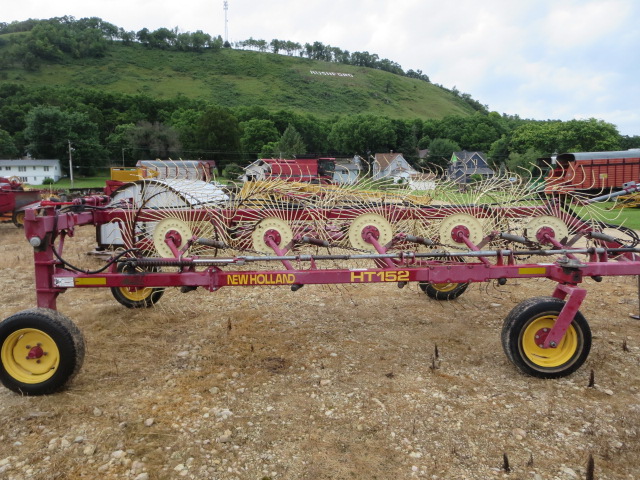 New Holland HT-152 Rake