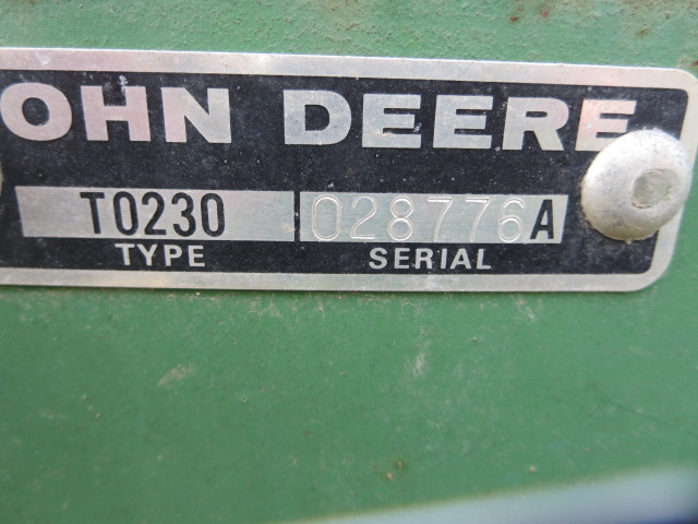 John Deere 230 Disk