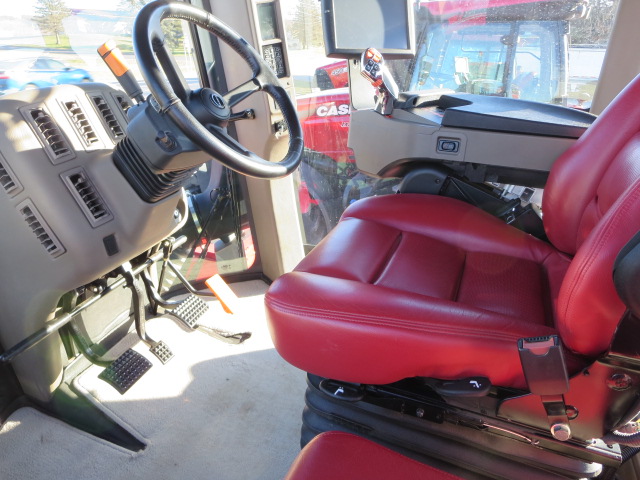 2017 Case IH Steiger 620 Quadtrac Tractor