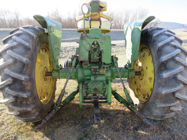 John Deere 3020 Tractor