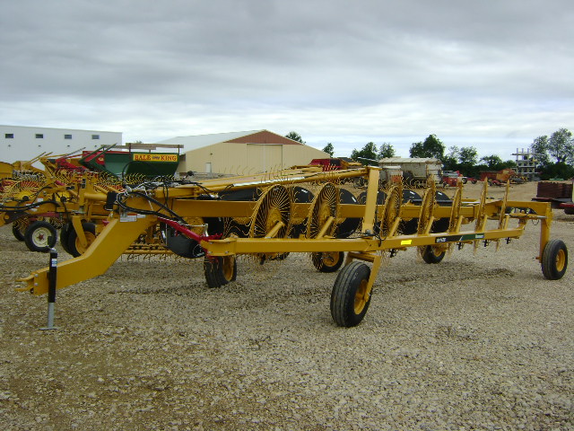 2021 Vermeer VR1428 Rake/Hay