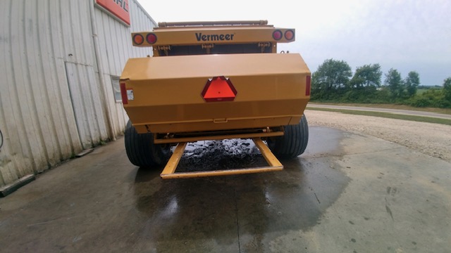 2009 Vermeer 605SM Baler/Round