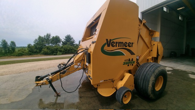 2009 Vermeer 605SM Baler/Round