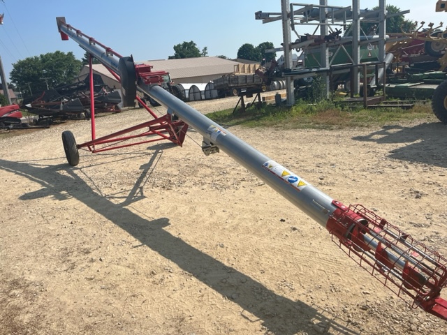 2020 Hutchinson WRX0841SRH Grain Auger