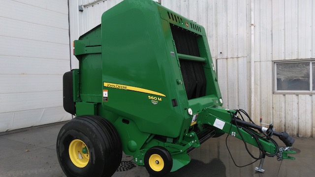 2022 John Deere 560M Baler/Round