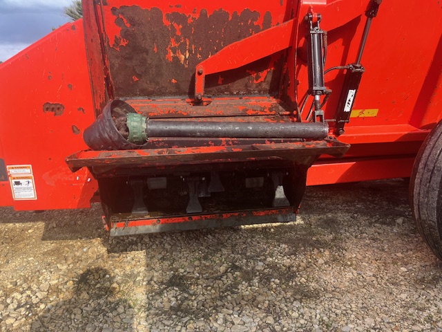 Kuhn Knight SL124 Manure Spreader