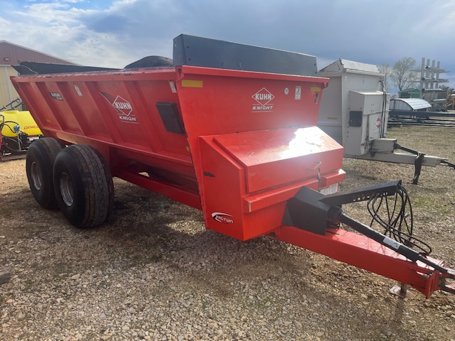 Kuhn Knight SL124 Manure Spreader