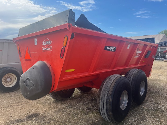 Kuhn Knight SL124 Manure Spreader