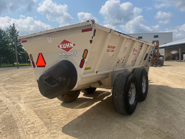 Kuhn Knight SLC126 Manure Spreader