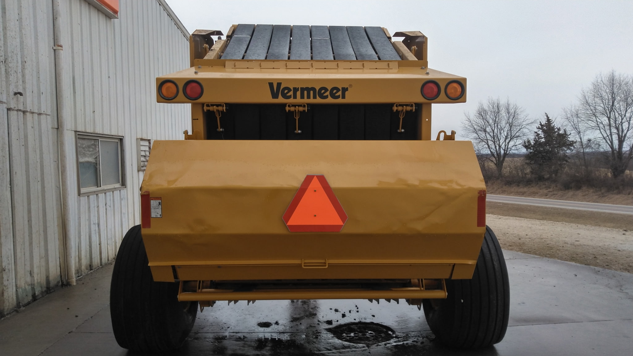 2018 Vermeer 605N Baler/Round