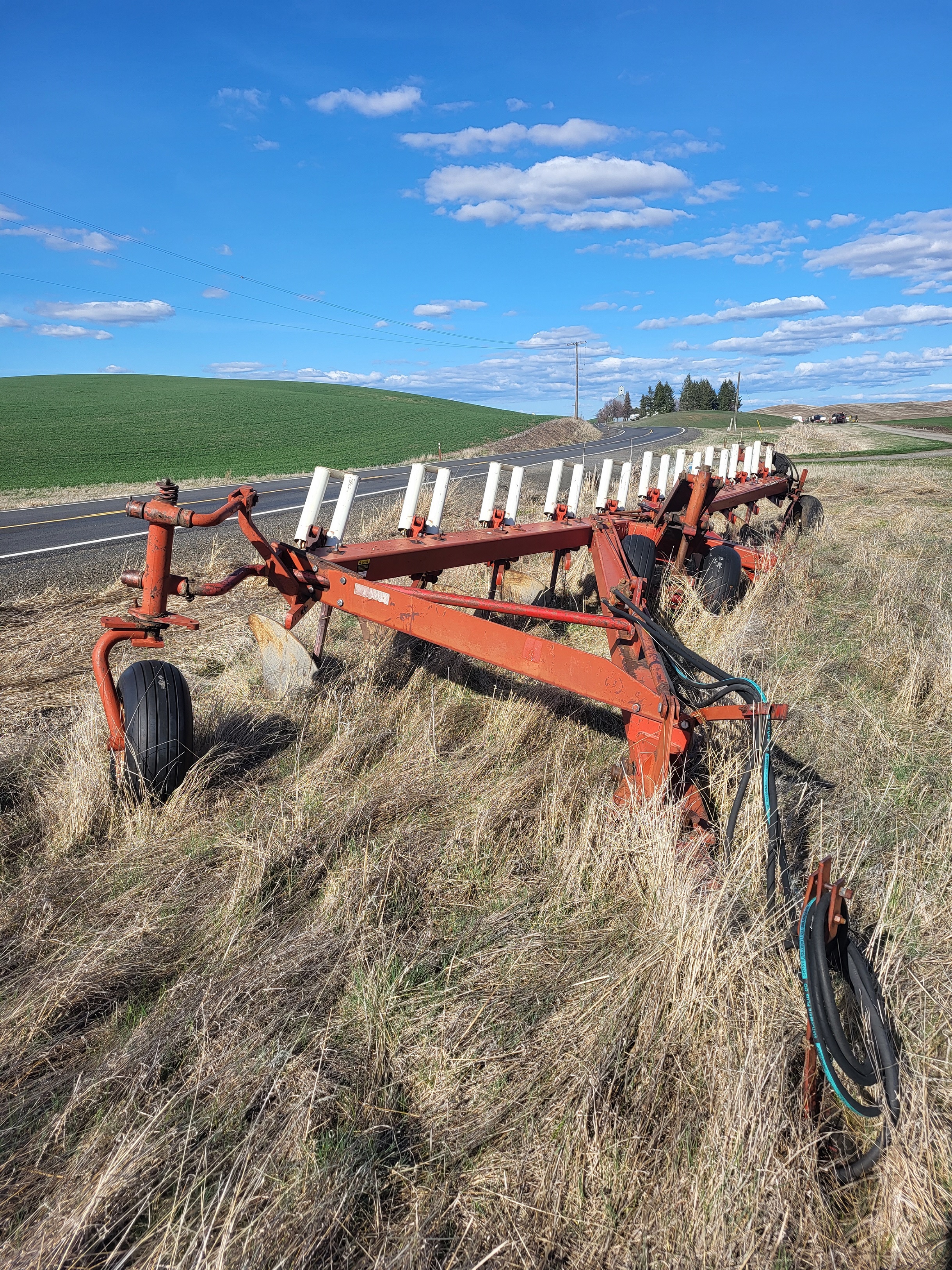 International 800 Plow