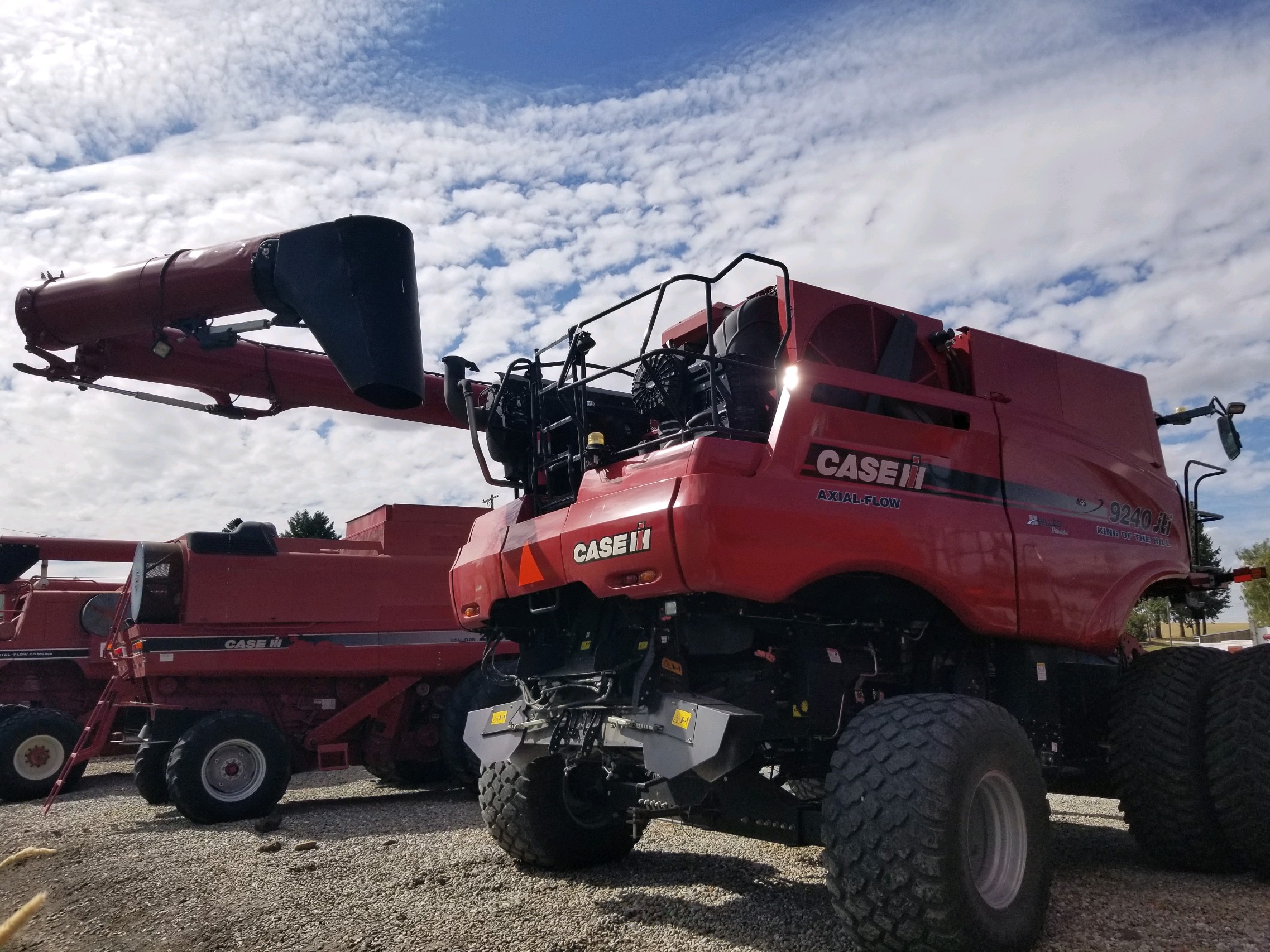 Case IH 9240H Combine